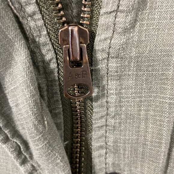 Abercrombie & Fitch Olive Army Green Women’s Light Utility Jacket Size XS - Picture 9 of 11